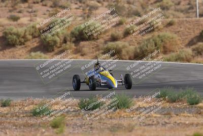 media/Jun-01-2025-CalClub SCCA (Sun) [[eae223c5dd]]/Group 3/Qualifying/